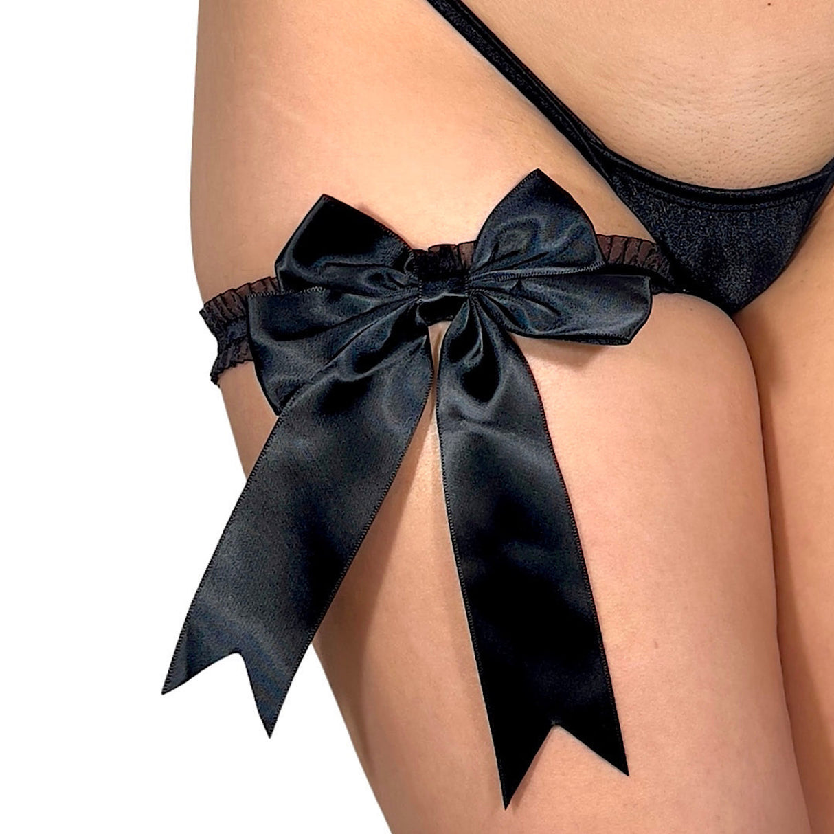 Coquette Bow Garter: Black